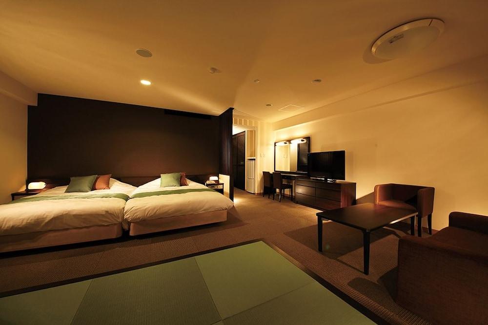 Royal Hotel Noto Shika Exterior photo